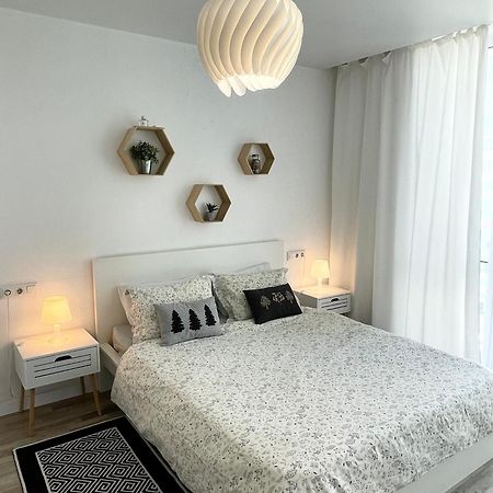 Scandinavian Apartment На Марсельской Kryzhanivka Eksteriør billede